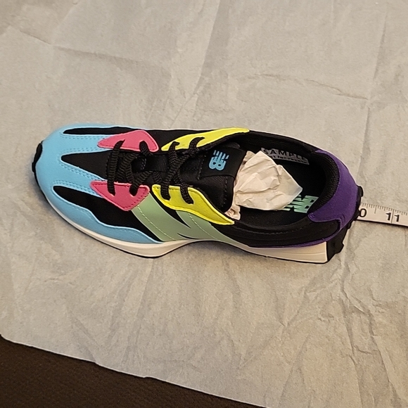 NEW BALANCE THE INTELLIGENT CHOICE 327 SNEAKERS 👟  SIZE 9 2/16 appro 9 1/2 - Picture 8 of 16